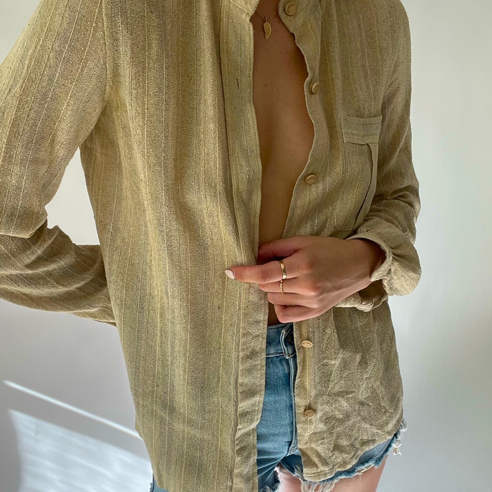 Vintage Salvatore Ferragamo 100% silk button down